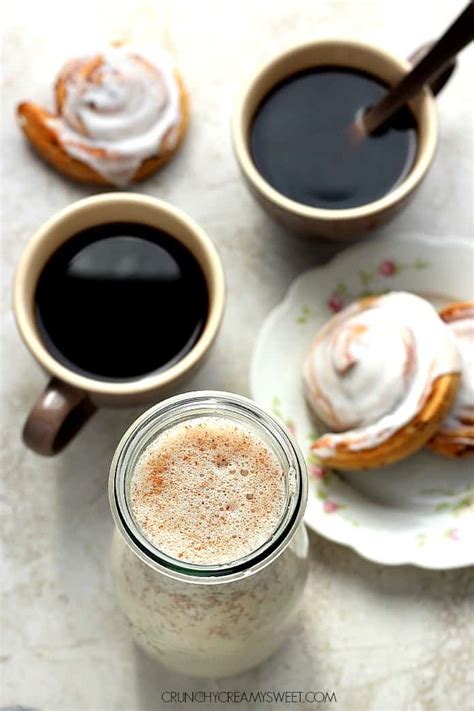 homemade-cinnamon-roll-coffee-creamer-crunchy image