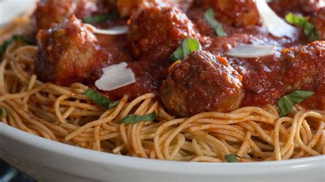 turkey-meatball-spaghetti-with-marinara-sauce-catelli image