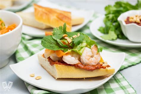 vietnamese-shrimp-sandwiches-with-peanut-sauce image