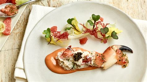 crab-salad-and-pink-grapefruit-recipe-raymond-blanc image
