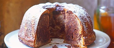 kugelhopf-cake-recipe-with-chocolate-hazelnut-and image