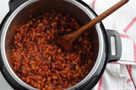 easy-instant-pot-bbq-baked-beans-recipes-for-dads image