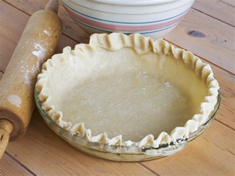 quick-sour-cream-pie-crust-recipe-cdkitchencom image