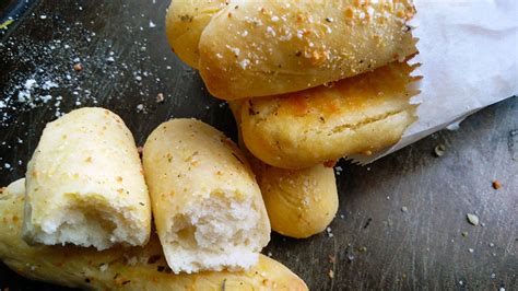 3-ingredient-garlic-breadsticks-no-yeast-the image