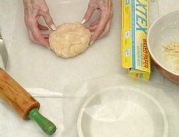 how-to-kitchen-pie-crusts-nanas image