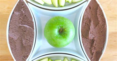 fudgy-chocolate-dessert-hummus-foodtalk image