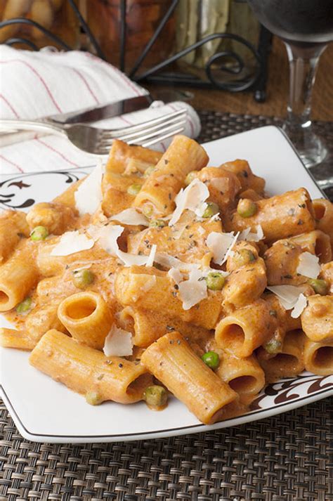 spicy-chicken-rigatoni-wishes-and-dishes image