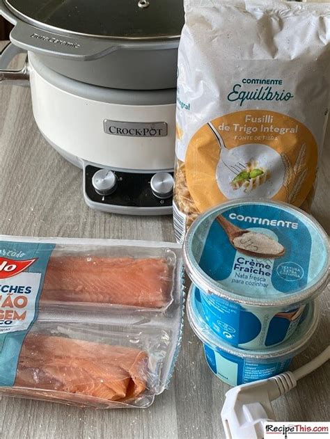 recipe-this-slow-cooker-salmon-crme-fraiche-pasta image