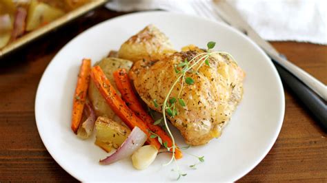 one-pan-crispy-chicken-thighs-with-roasted image