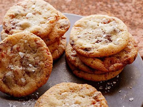 milk-chocolate-chip-maple-syrup-glazed-bacon-cookies image