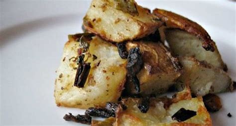 crispy-roast-dijon-potatoes-amusing-foodie image