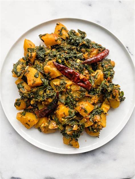 aloo-palak-indian-spinach-potato-recipe-feast-with image