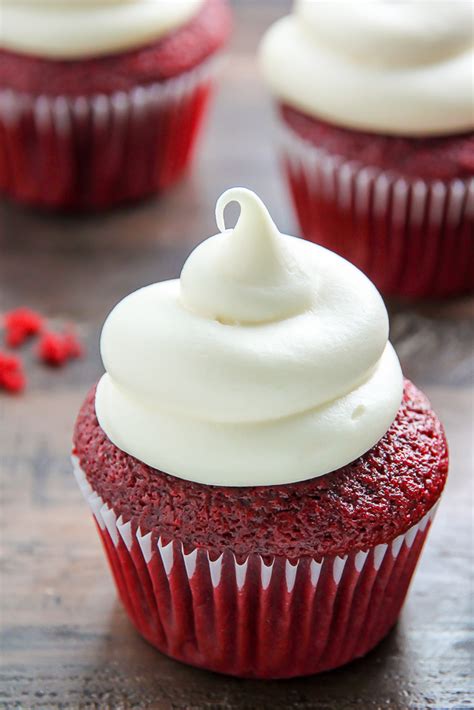 one-bowl-red-velvet-cupcakes-baker-by-nature image