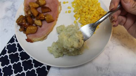 garlic-mashed-potatoes-slow-cooker-mashed-potatoes image