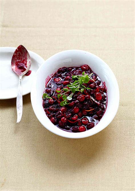 how-to-spruce-up-canned-cranberry-sauce-for-a-tangy image