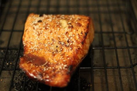 toasted-sesame-ginger-salmon-inquiring-chef image