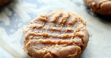 10-best-low-calorie-peanut-butter-cookies image
