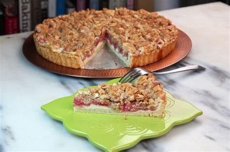 rhubarb-cheesecake-tart-streusel-recipe-cheesecake image
