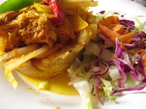 a-brief-history-of-the-puerto-rican-dish-mofongo image