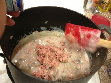 stove-top-tuna-casserole-a-kitchen-hoors-adventures image