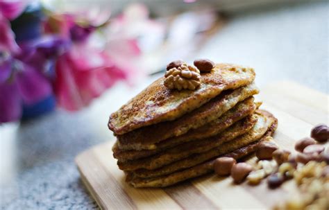 nut-grain-and-oat-pancakes-tasty-kitchen image