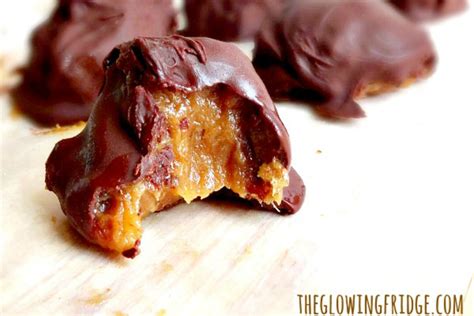 4-ingredient-chocolate-caramel-truffles-vegan image