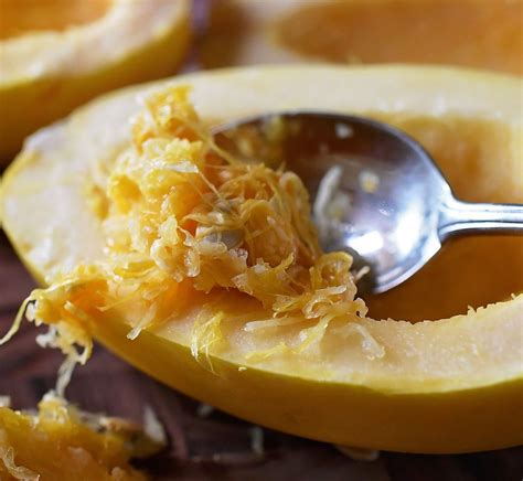 how-to-cook-spaghetti-squash-easy-roasted image