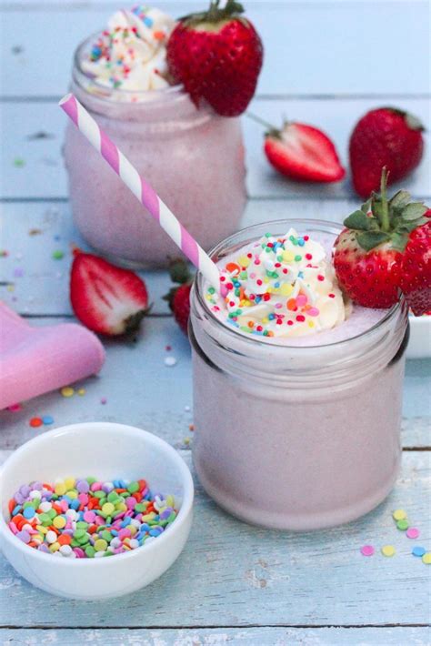 how-to-make-the-perfect-strawberry-milkshake-laying image