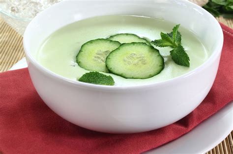 cool-cucumber-soup-readers-digest-canada image