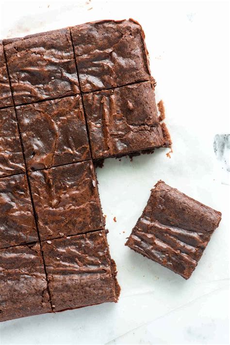 our-favorite-easy-fudgy-brownies-inspired image