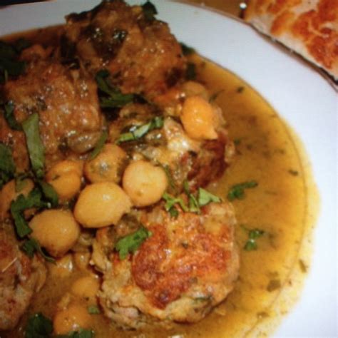 meatballs-with-chick-peas-and-preserved-lemon image