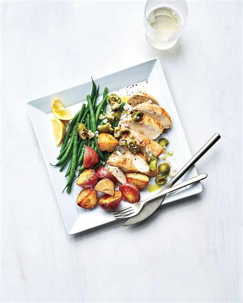sheet-pan-chicken-with-potatoes-and-green-beans image