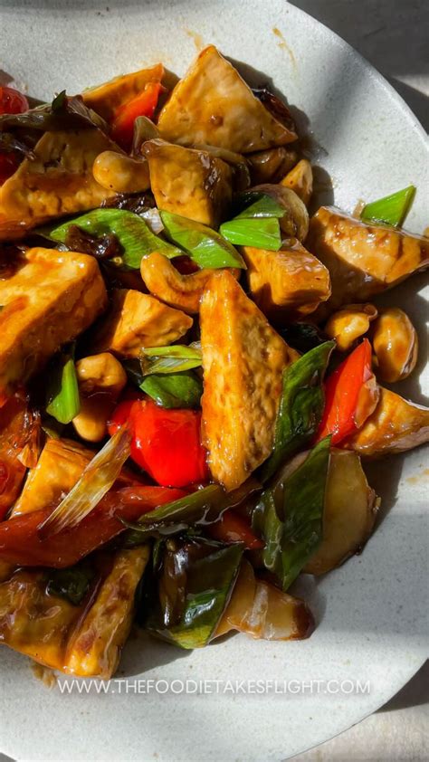 cashew-tofu-stir-fry-the-foodie-takes-flight image
