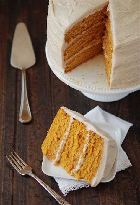 pumpkin-dream-cake-with-cinnamon-maple-cream image