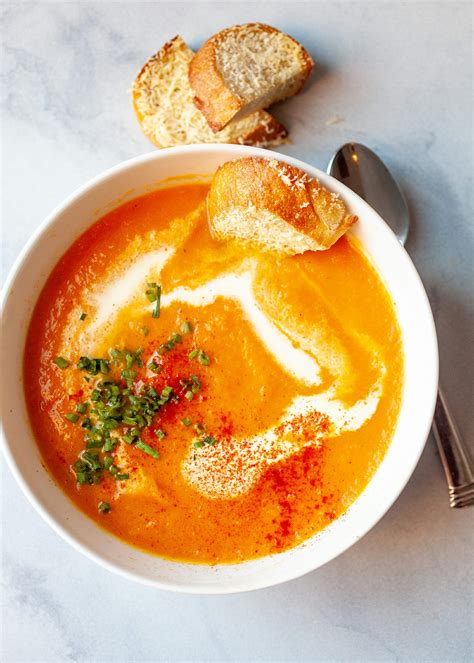 easy-carrot-soup-recipe-simply image