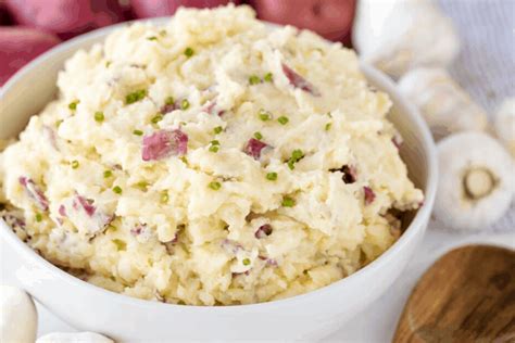 hells-kitchen-buttermilk-red-bliss-mashed-potatoes image