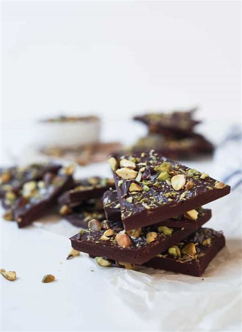3-ingredient-salted-pistachio-chocolate-bark image