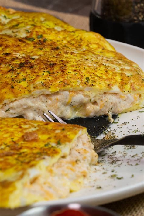 quick-cheesy-tuna-omelette-recipe-the-protein-chef image