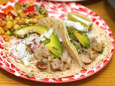 chicken-green-chile-tacos-recipe-serious-eats image