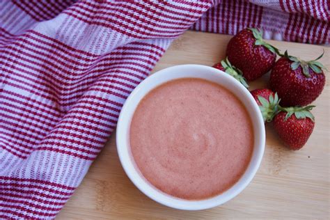 strawberry-vinaigrette-fresh-easy-salad-dressing-to image