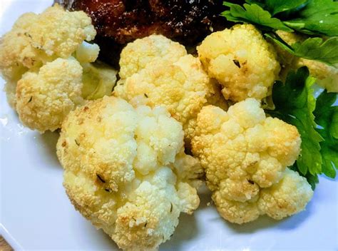 roasted-cauliflower-with-thyme-chef-stacey image
