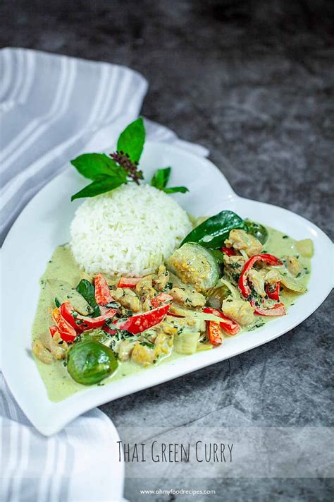 thai-green-chicken-curry-recipe-oh-my-food image