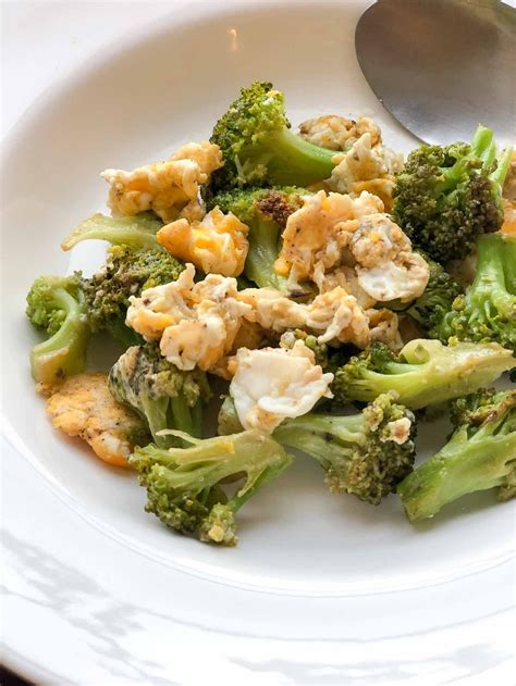 broccoli-egg-scramble-recipe-by-archanas-kitchen image