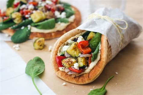 zucchini-and-hummus-pita-sandwiches-recipe-food image