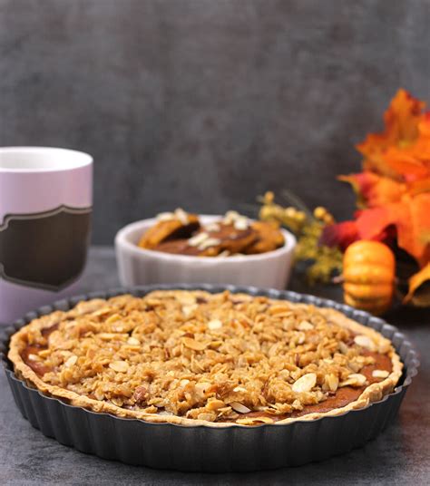 pumpkin-pie-with-streusel-topping-cook-with image