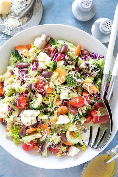 mediterranean-broccoli-cauliflower-salad-the image