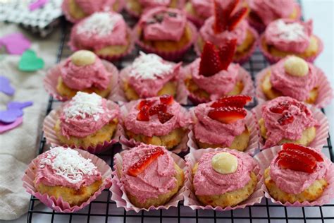 super-easy-healthy-cupcake-recipe-actually-so-yum image