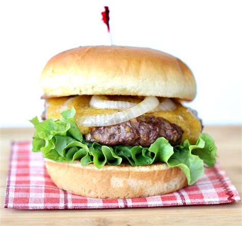 easy-ranch-burger-recipe-hidden-valley-burgers image