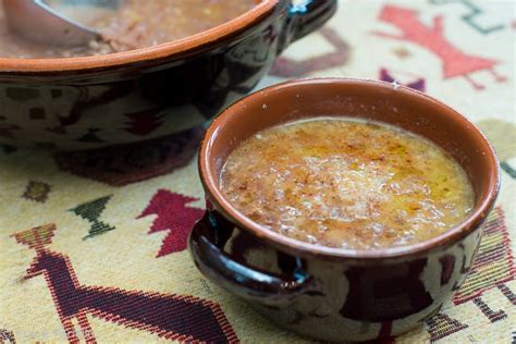 carabaccia-tuscan-onion-soup-memorie-di-angelina image
