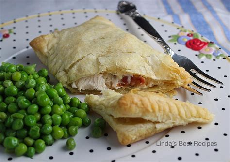 chicken-and-bacon-in-puff-pastry-lindas-best image